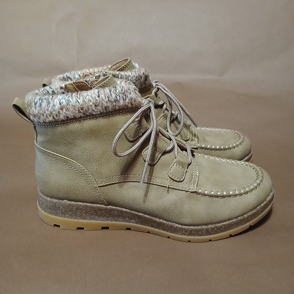 Eurosoft Sofft Lorelei Taupe Ankle Boots 8.5 Booties Women's Shoes Hiking Winter
